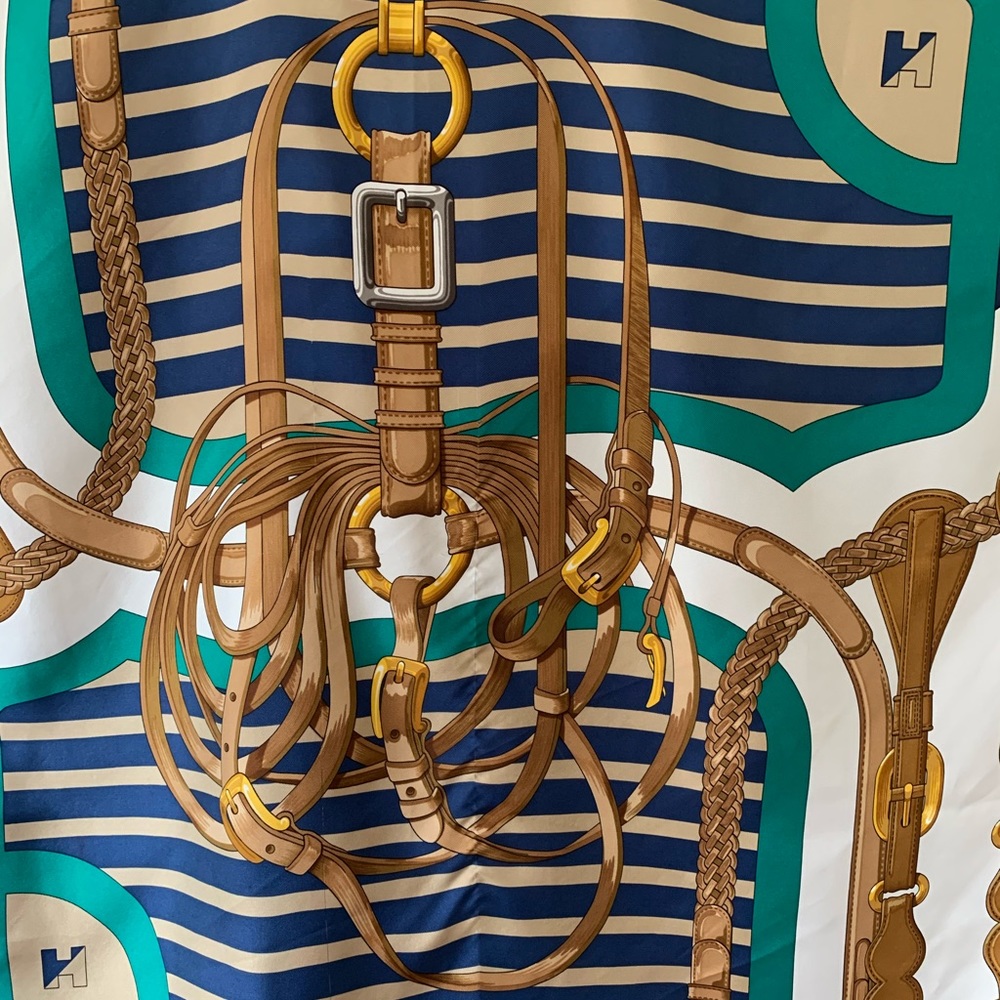 Hermès Vintage 100% Silk Scarf Coaching Green White Tan Navy Made in France - Picture 4 of 14